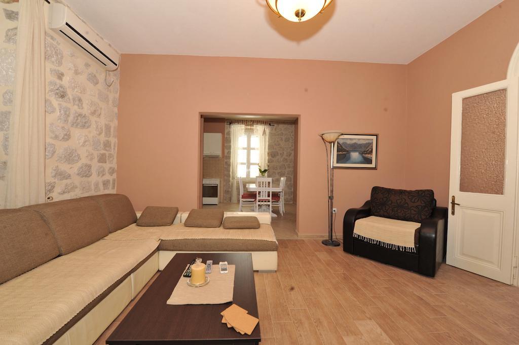 Apartments Marilu Kotor Chambre photo